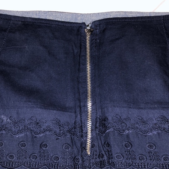 Navy blue eyelet skirt - Picture 3 of 5